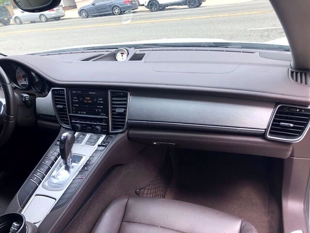 2015 Porsche Panamera in Belleville, NJ 07109-2923 - 1404959 37