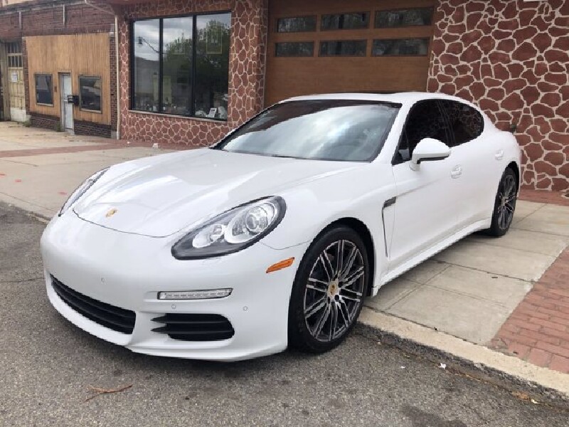 2015 Porsche Panamera in Belleville, NJ 07109-2923 - 1404959