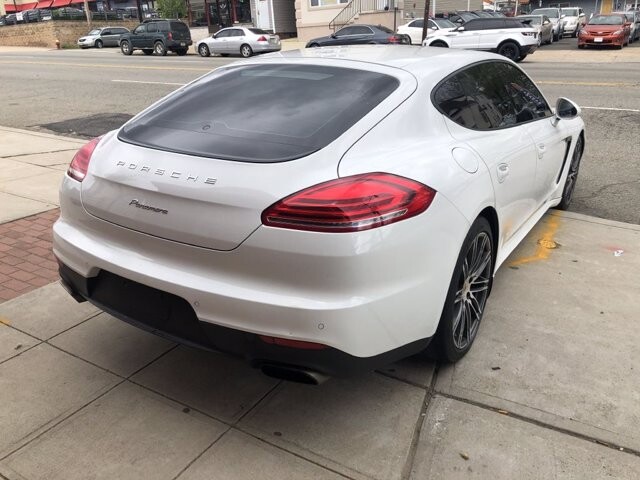 2015 Porsche Panamera in Belleville, NJ 07109-2923 - 1404959 7