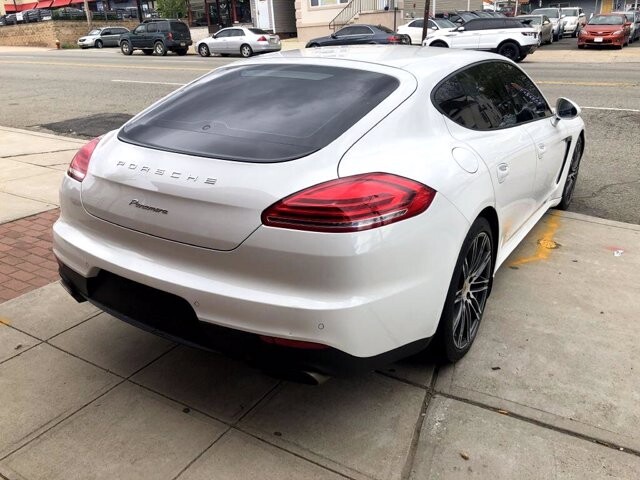 2015 Porsche Panamera in Belleville, NJ 07109-2923 - 1404959 33