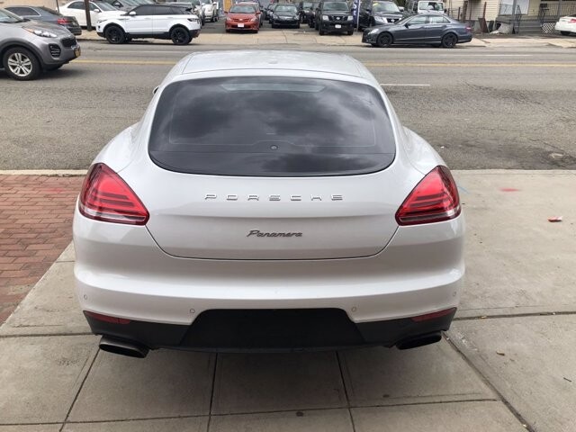 2015 Porsche Panamera in Belleville, NJ 07109-2923 - 1404959 6