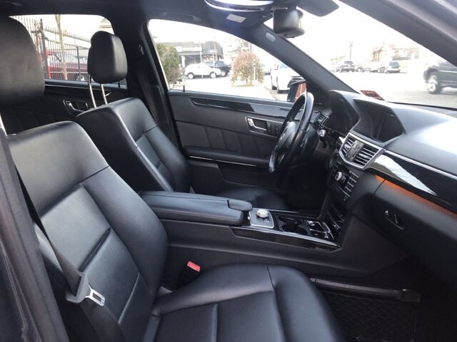 2010 Mercedes-Benz E 350 in Belleville, NJ 07109-2923 - 1410803 27