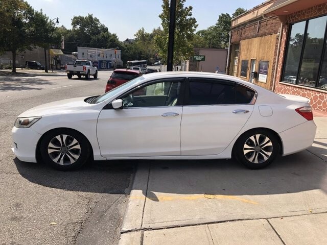 2013 Honda Accord in Belleville, NJ 07109-2923 - 1426900 5