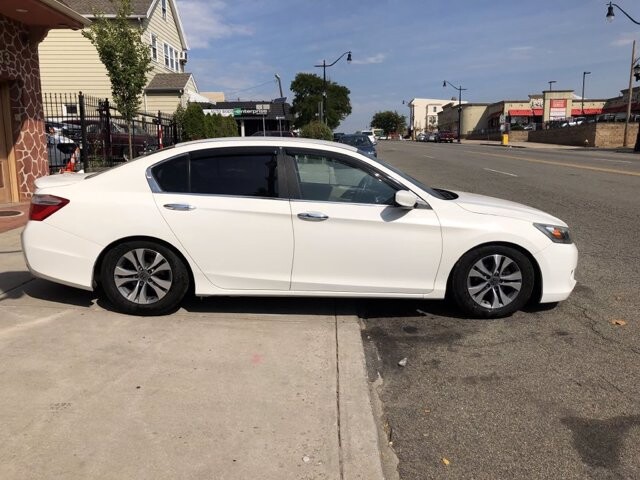 2013 Honda Accord in Belleville, NJ 07109-2923 - 1426900 4