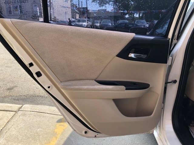 2013 Honda Accord in Belleville, NJ 07109-2923 - 1426900 15