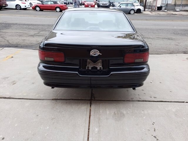 1996 Chevrolet Impala in Belleville, NJ 07109-2923 - 1437141 4