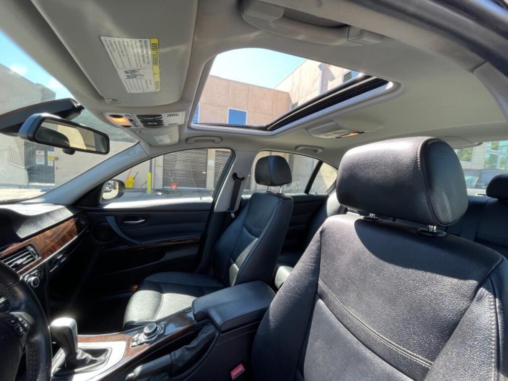 2011 BMW 328i in Pasadena, CA 91107 - 1437714 25