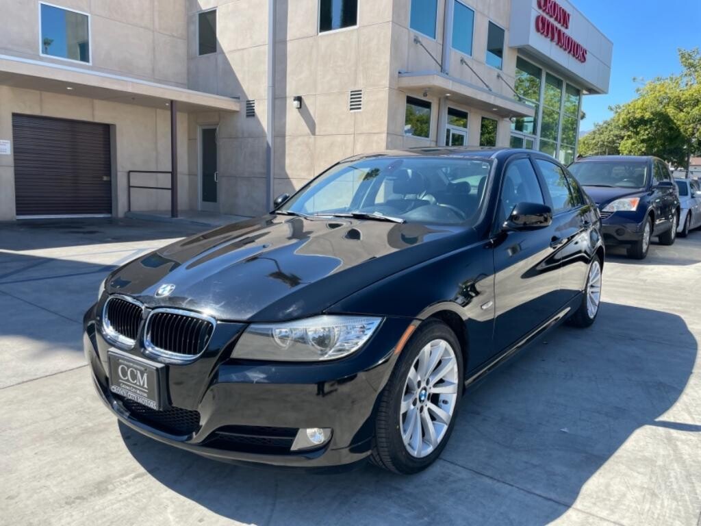 2011 BMW 328i in Pasadena, CA 91107 - 1437714 15