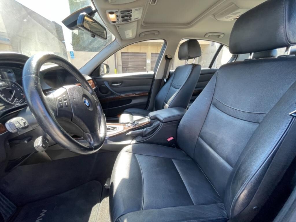 2011 BMW 328i in Pasadena, CA 91107 - 1437714 26