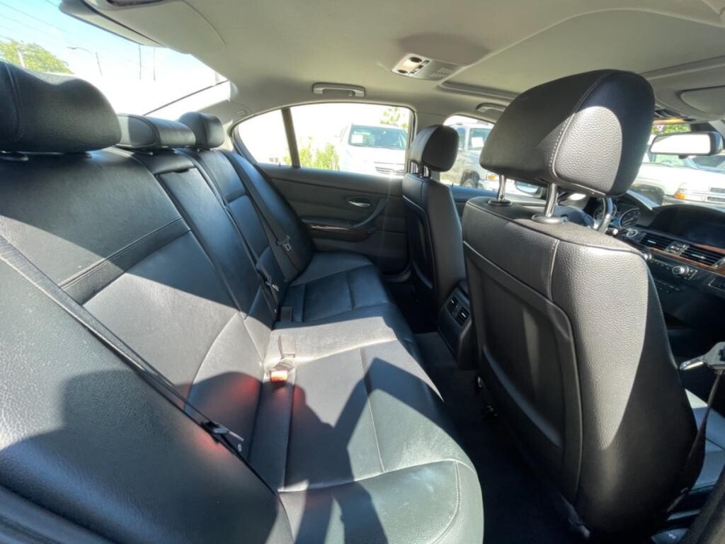 2011 BMW 328i in Pasadena, CA 91107 - 1437714 34