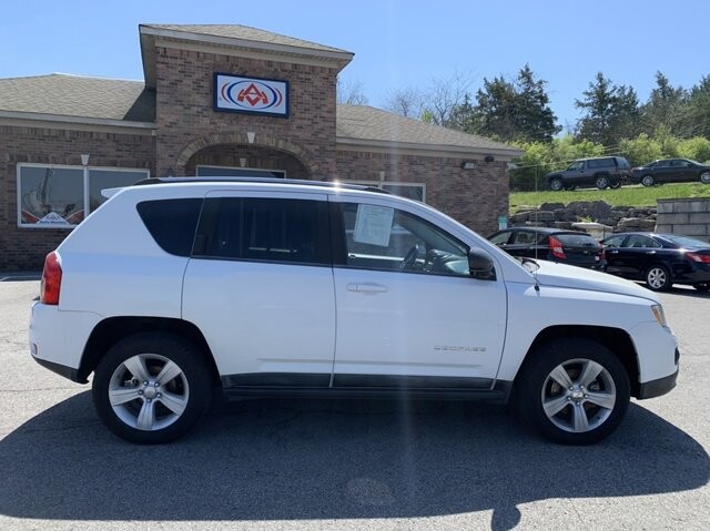 2011 Jeep Compass in Nashville, TN 37211-5205 - 1454358 16
