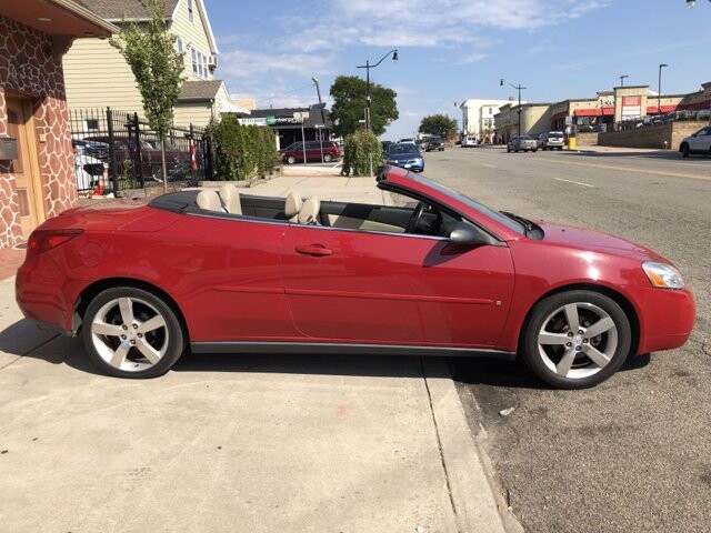2007 Pontiac G6 in Belleville, NJ 07109-2923 - 1485753 21