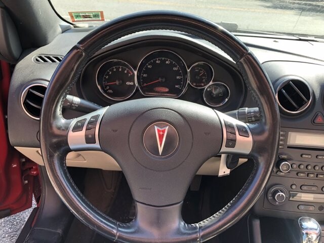 2007 Pontiac G6 in Belleville, NJ 07109-2923 - 1485753 24