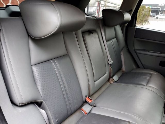 2005 Jeep Grand Cherokee in Belleville, NJ 07109-2923 - 1488453 15