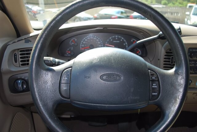 2000 Ford F150 in Birmingham, AL 35215 - 1503531 17