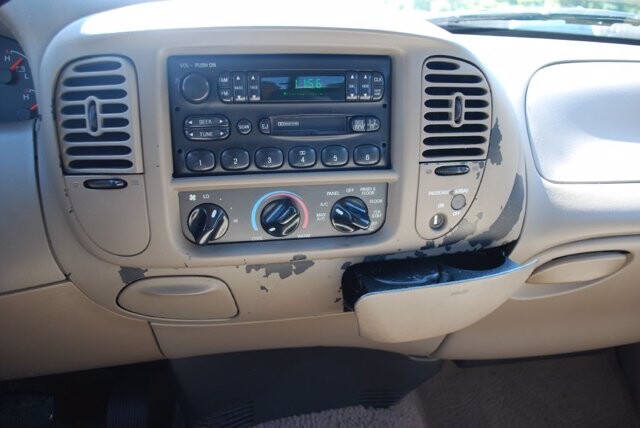 2000 Ford F150 in Birmingham, AL 35215 - 1503531 16