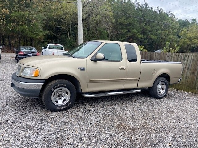 2000 Ford F150 in Birmingham, AL 35215 - 1503531