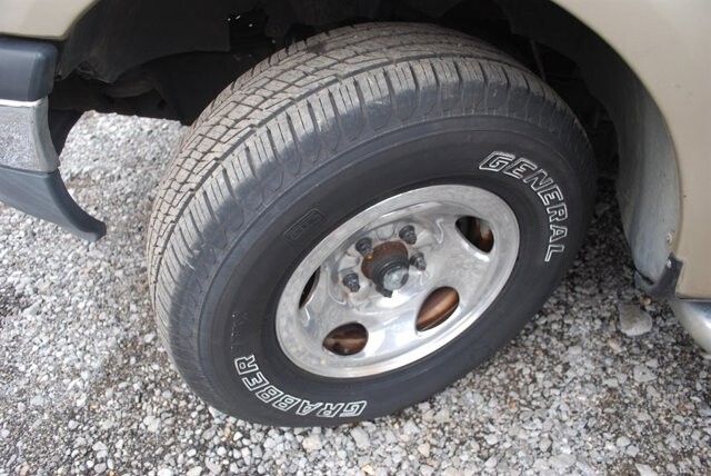 2000 Ford F150 in Birmingham, AL 35215 - 1503531 11