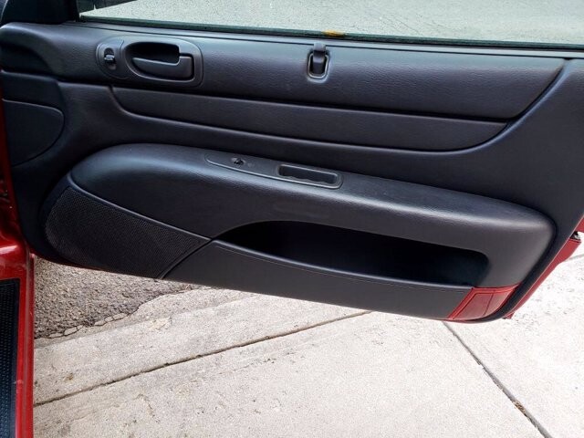 2004 Chrysler Sebring in Belleville, NJ 07109-2923 - 1540493 29