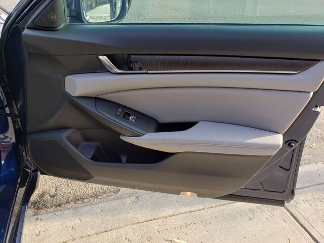 2018 Honda Accord in Belleville, NJ 07109-2923 - 1549435 9