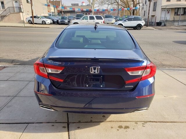2018 Honda Accord in Belleville, NJ 07109-2923 - 1549435 6