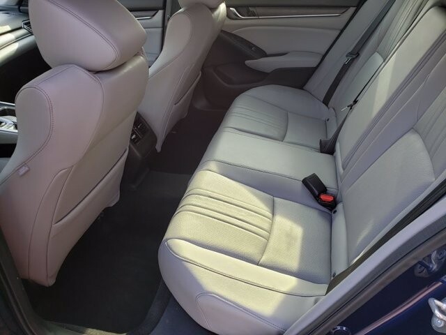 2018 Honda Accord in Belleville, NJ 07109-2923 - 1549435 20