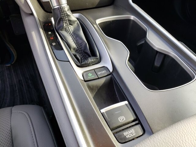 2018 Honda Accord in Belleville, NJ 07109-2923 - 1549435 31