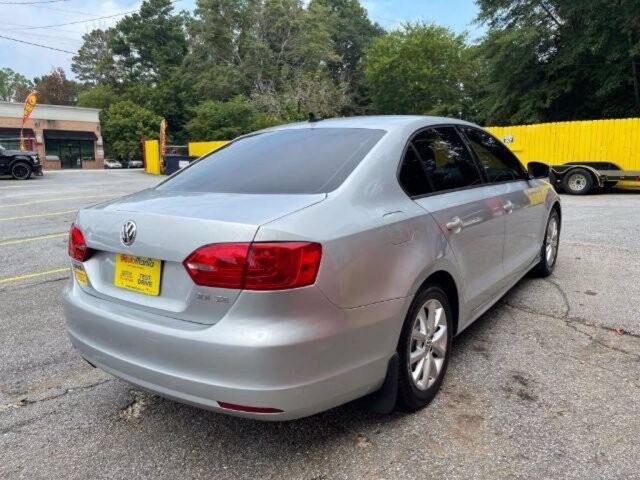 2012 Volkswagen Jetta in Austell, GA 30168 - 1551184 4