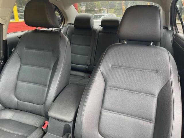 2012 Volkswagen Jetta in Austell, GA 30168 - 1551184 13