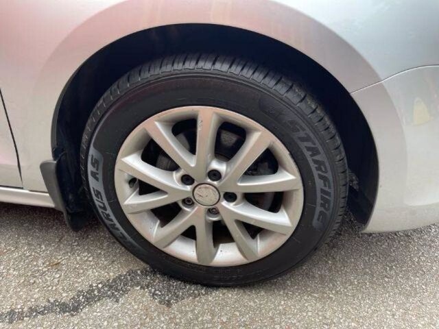 2012 Volkswagen Jetta in Austell, GA 30168 - 1551184 20