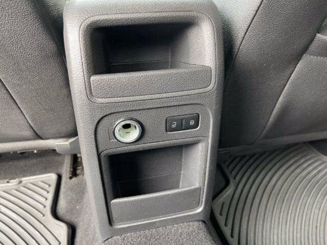 2012 Volkswagen Jetta in Austell, GA 30168 - 1551184 18