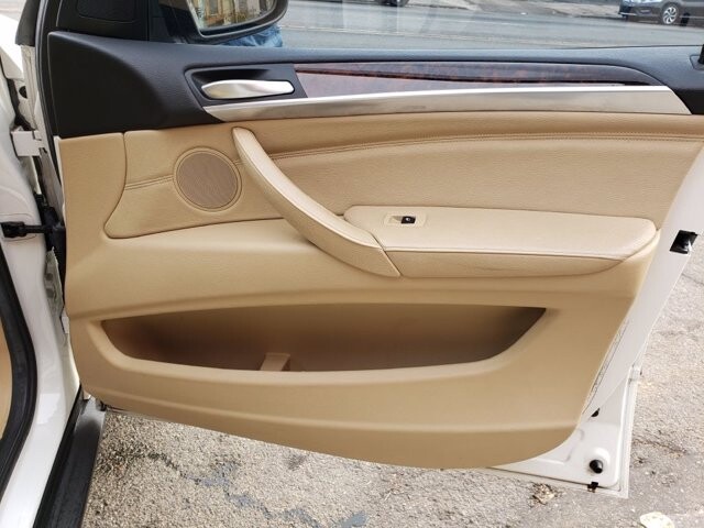 2010 BMW X5 in Belleville, NJ 07109-2923 - 1554721 9