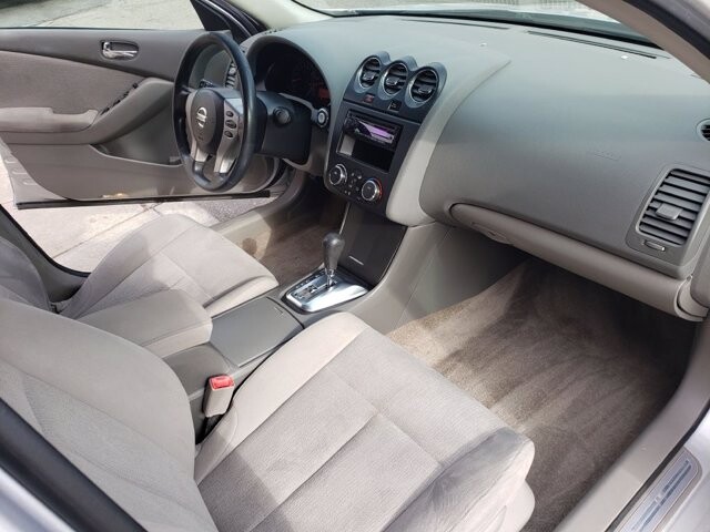 2012 Nissan Altima in Belleville, NJ 07109-2923 - 1570940 10