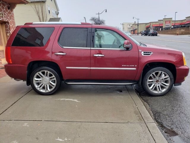 2008 Cadillac Escalade in Belleville, NJ 07109-2923 - 1589277 4
