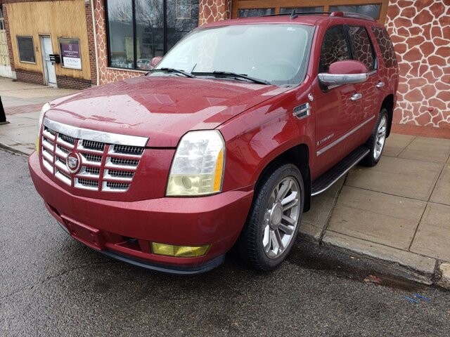 2008 Cadillac Escalade in Belleville, NJ 07109-2923 - 1589277