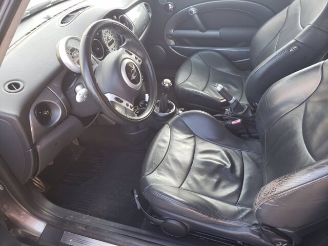2003 MINI Cooper in Belleville, NJ 07109-2923 - 1591078 25