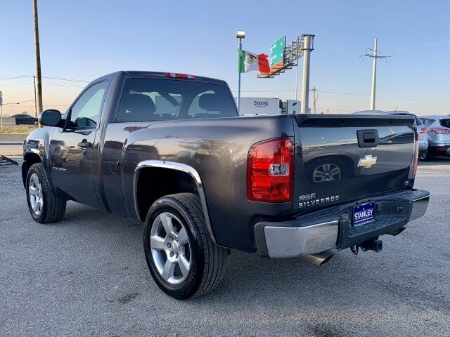 2011 Chevrolet Silverado 1500 in Mesquite, TX 75150 - 1592984 5