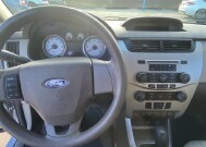 2008 Ford Focus in Mesquite, TX 75150 - 1596180 14