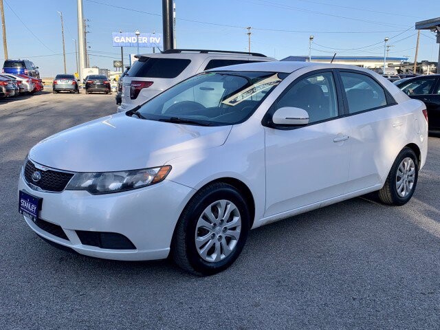 2011 Kia Forte in Mesquite, TX 75150 - 1615909 3