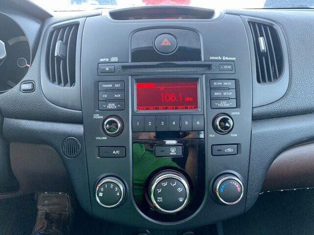 2011 Kia Forte in Mesquite, TX 75150 - 1615909 30