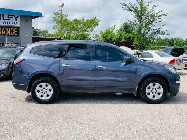 2013 Chevrolet Traverse in Mesquite, TX 75150 - 1634932 6