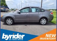 2011 Ford Focus in Wood River, IL 62095 - 1673961 31