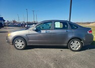 2011 Ford Focus in Wood River, IL 62095 - 1673961 4