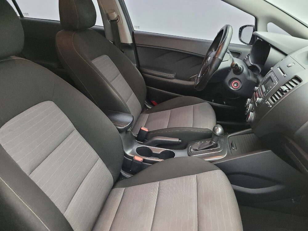 2016 Kia Forte in Bradenton, FL 34207 - 1675189 21