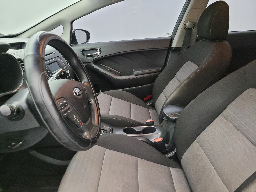 2016 Kia Forte in Bradenton, FL 34207 - 1675189 17