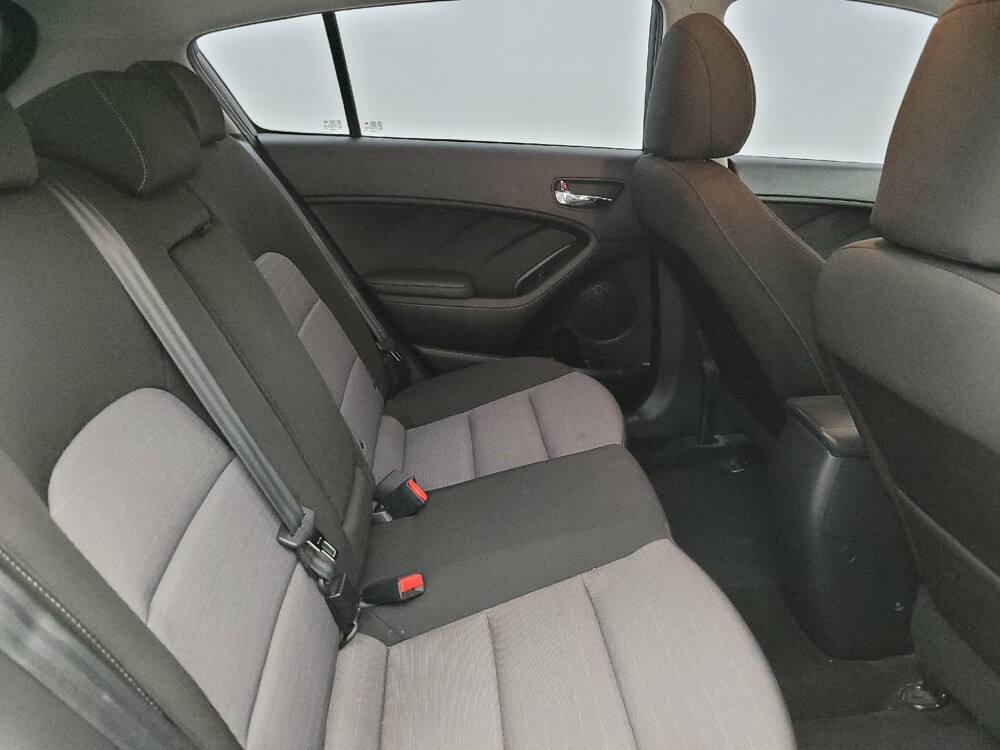 2016 Kia Forte in Bradenton, FL 34207 - 1675189 19