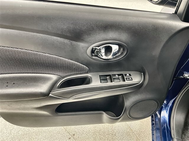 2019 Nissan Versa in Cincinnati, OH 45251-2402 - 1675560 4