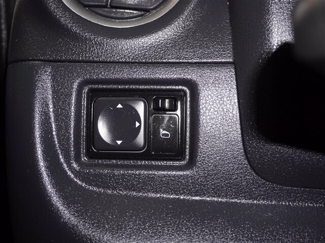 2019 Nissan Versa in Cincinnati, OH 45251-2402 - 1675560 60