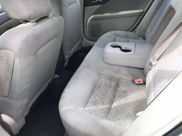 2010 Ford Fusion in Madison, TN 37115 - 1678313 4