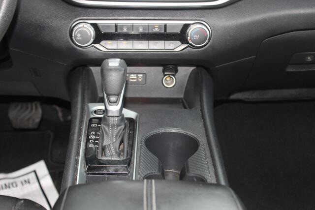 2019 Nissan Altima in Decatur, GA 30032 - 1683245 112